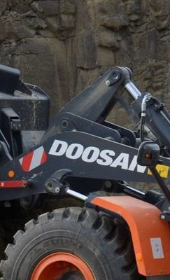 Doosan lance une nouvelle gamme de godets pour ses CHARGEUSES