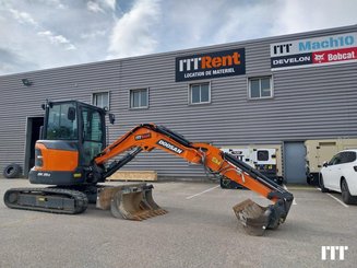 Excavadora Doosan DX35Z - 1