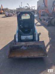 Minicargadora Bobcat S70 - 7