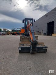 Excavadora Doosan DX35Z - 2