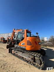 Excavadora de cadenas Doosan DX140LCR-5 - 2