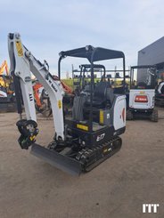 Excavadora Bobcat E17 - 2