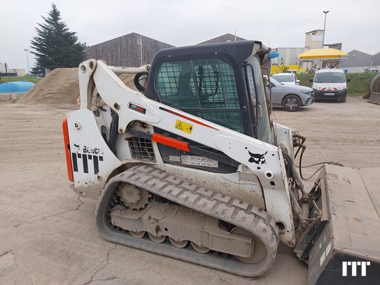 Minicargadora Bobcat T590E - 1