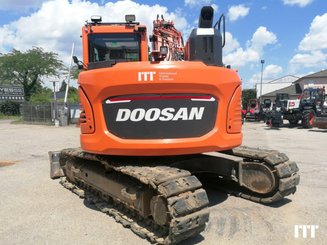 Excavadora de cadenas Doosan DX140LCR-7 - 2